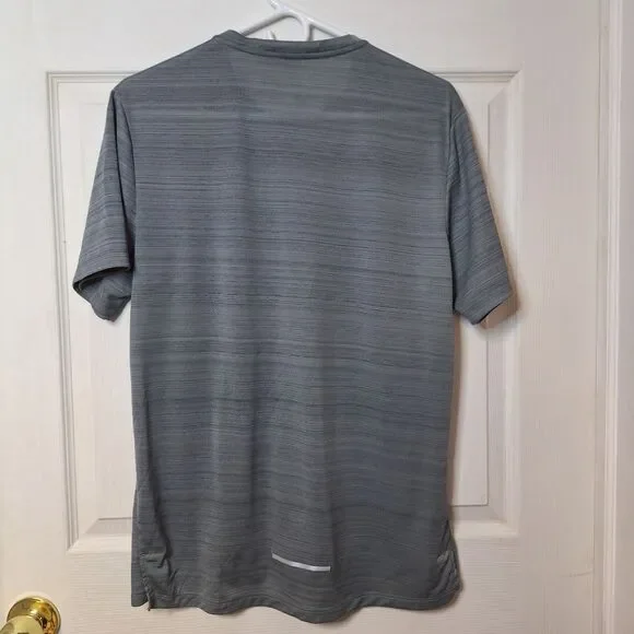 Nike Grey Striped Dri-Fit Running Miler Tshirt Athletic Workout Athleisure Sz M - Picture 2 of 8